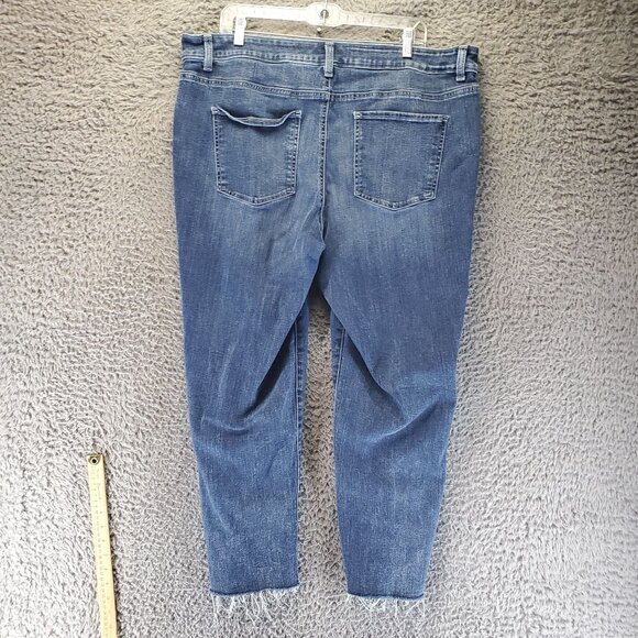 Maurices Jeans Womens 20W Blue High-Rise Frayed Hem Stretch Cropped - Picture 11 of 12